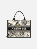 디올 Medium Book Tote Bag Zodiac Embroidery Latte Multicolor Black